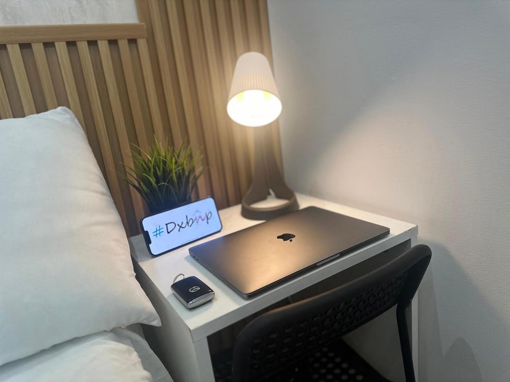 Quiet Partition Room In Tecom Barsha Heights Дубай Екстериор снимка