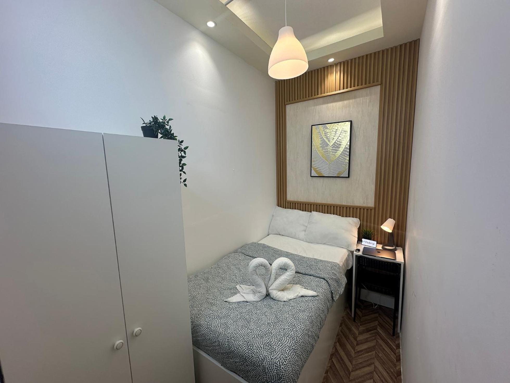 Quiet Partition Room In Tecom Barsha Heights Дубай Екстериор снимка
